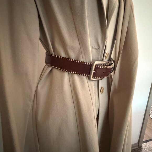 VINTAGE WESTERN brown leather belt with white stitch detailing - silver buckle main image 9